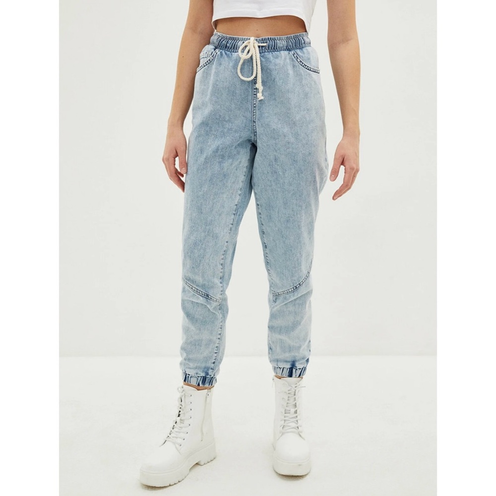 NWOT Volcom Frickin Slim Jogger Pants, Cloud Blue